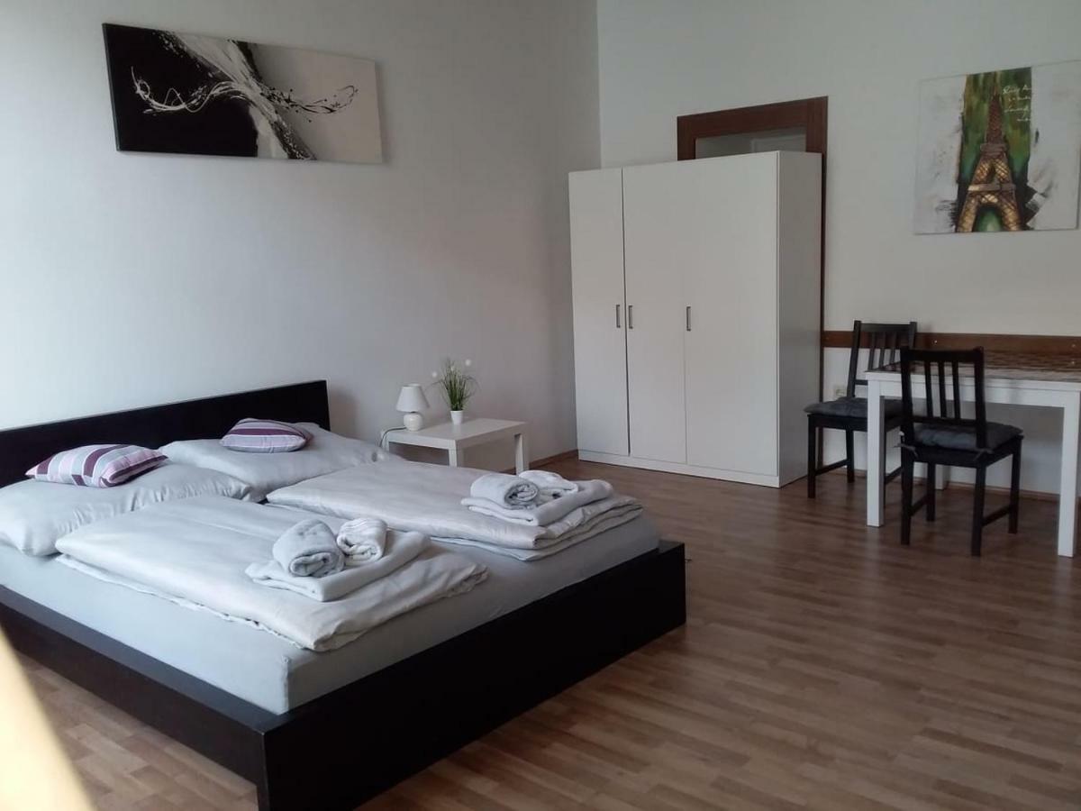 Apartment Alser Wina Bagian luar foto