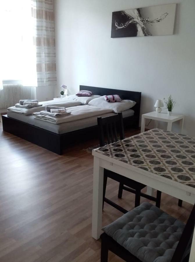 Apartment Alser Wina Bagian luar foto